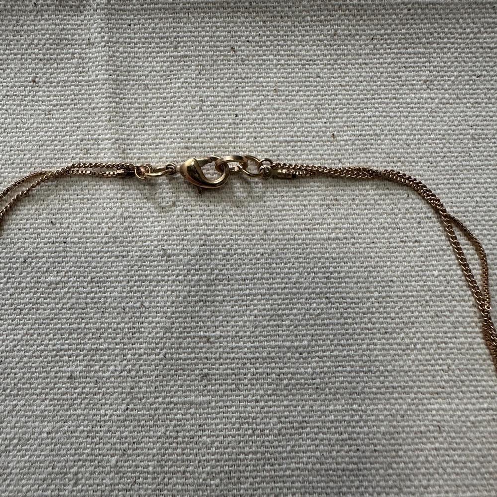 Elegant Gold Layered Necklace Set (2 chains) - Picture 7 of 8